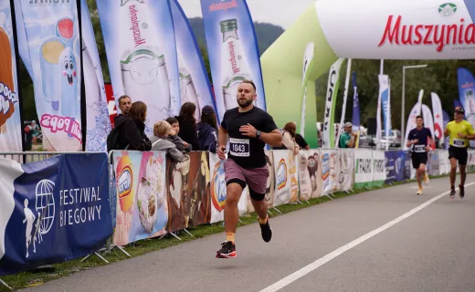 Nie pozostawili złudzeń! W tym roku Bieg Górski na 11 km należał do nich [WIDEO] - 239